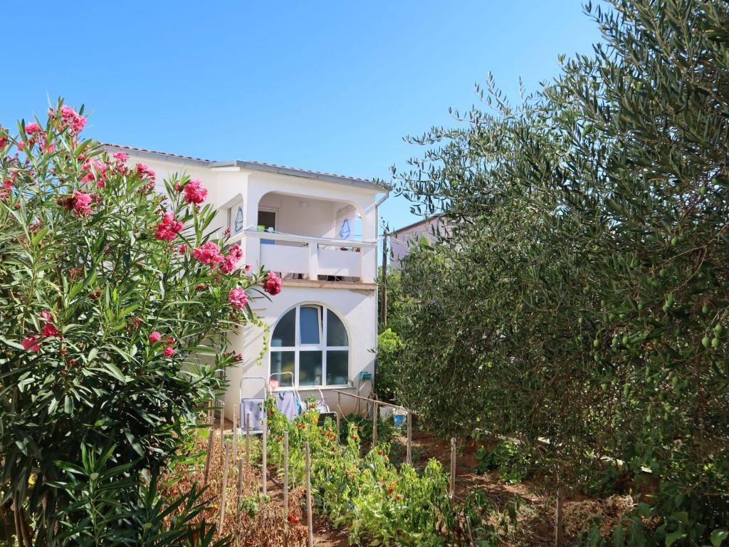 Apartment Lidija-1 by Interhome, Vir