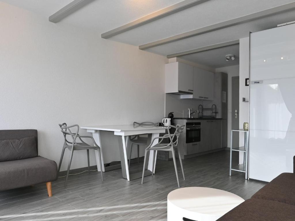 Studio Orion RS6 by Interhome - 3