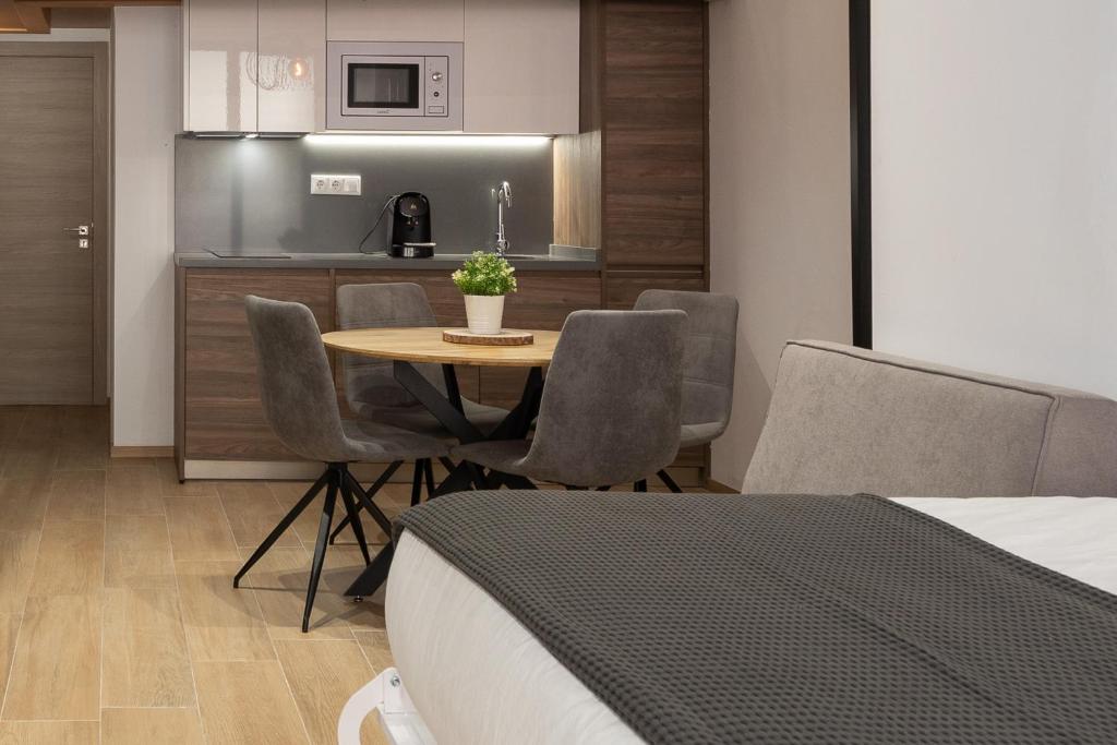 Travel Habitat Benimaclet Vista Hermosa Suites — Hotel in València