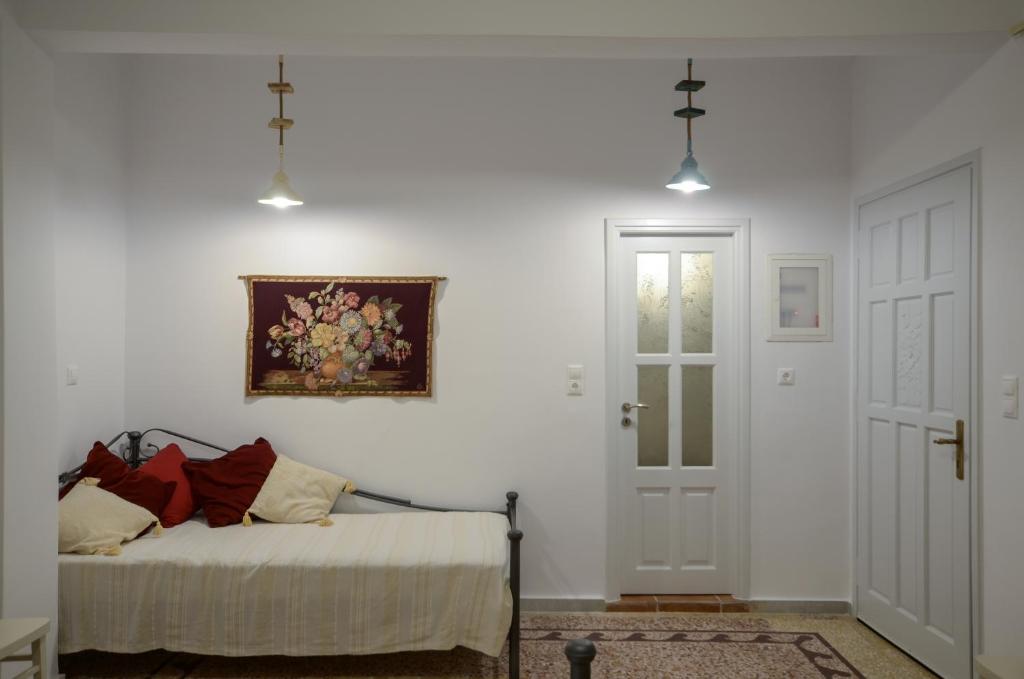 Naxos Center Houses photo