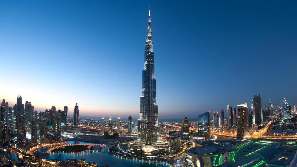 FAM Living - Mada Residences Downtown Dubai — Hotel in Dubai