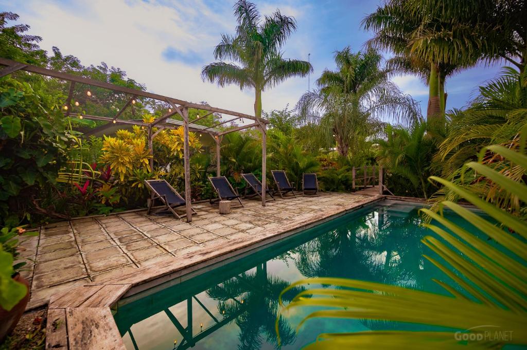 Mango's Lodge private bungalows photo