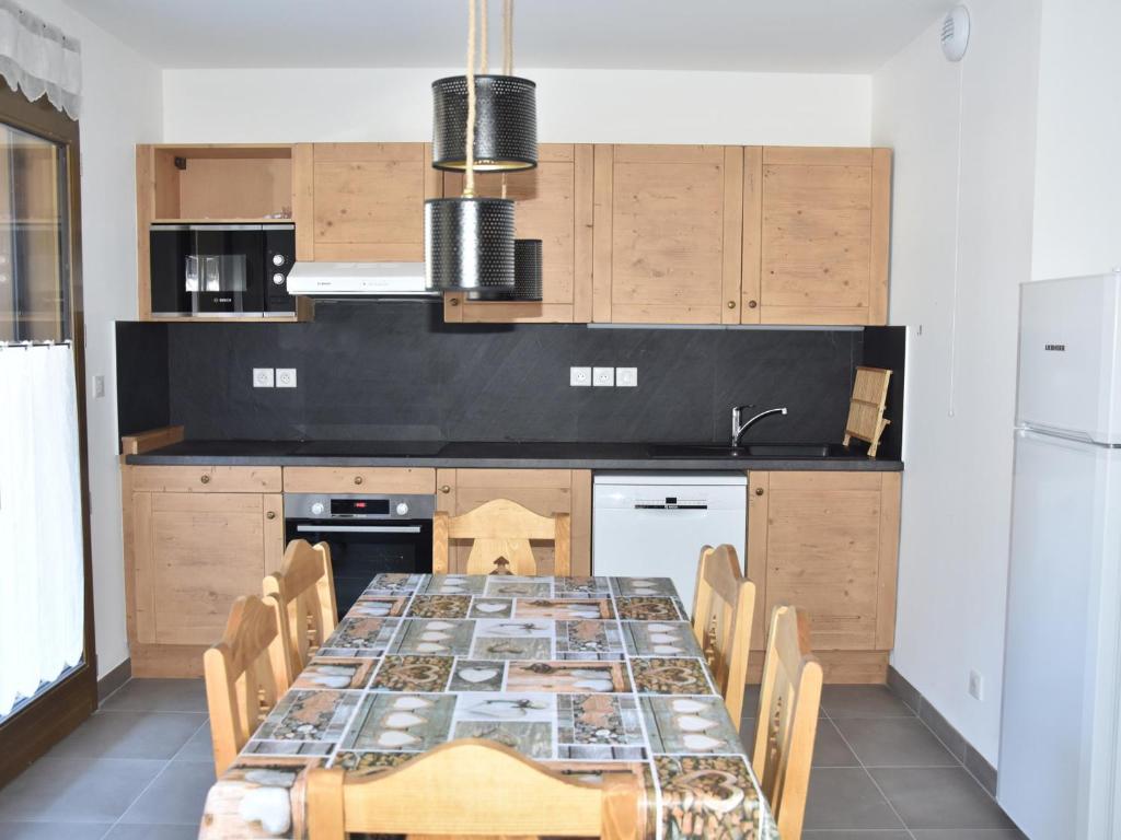 Bel appartement 4 pièces avec grande terrasse à Pralognan-la-Vanoise - FR-1-464-205 - 4