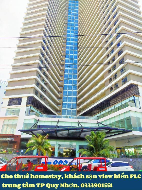 FLC sea Tower phong tu 6 đen 12 nguoi photo