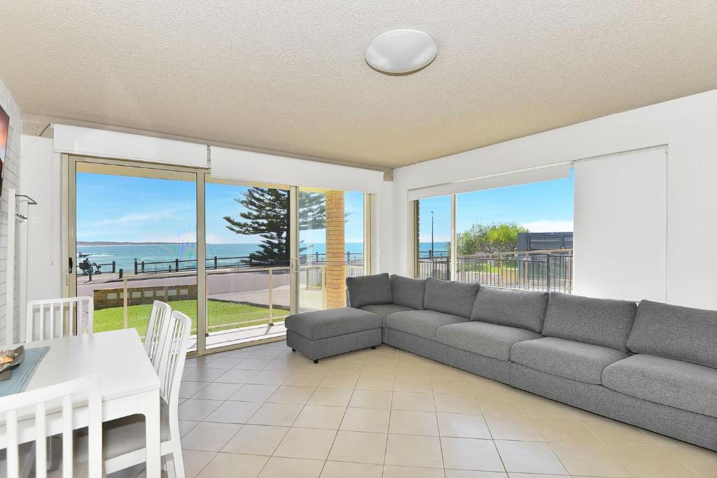 Waterviews on Marine Apartment 1, The Entrance