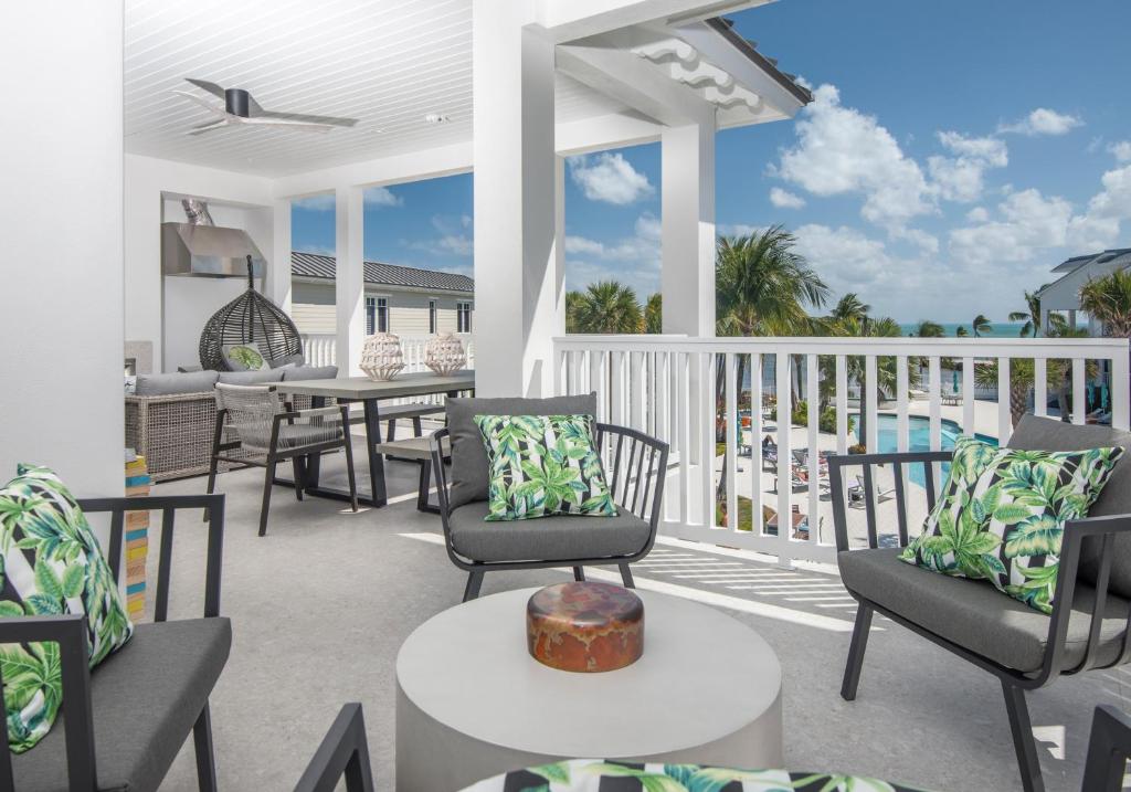 Shades of Palm at The Maison - Special Florida Resident Rates