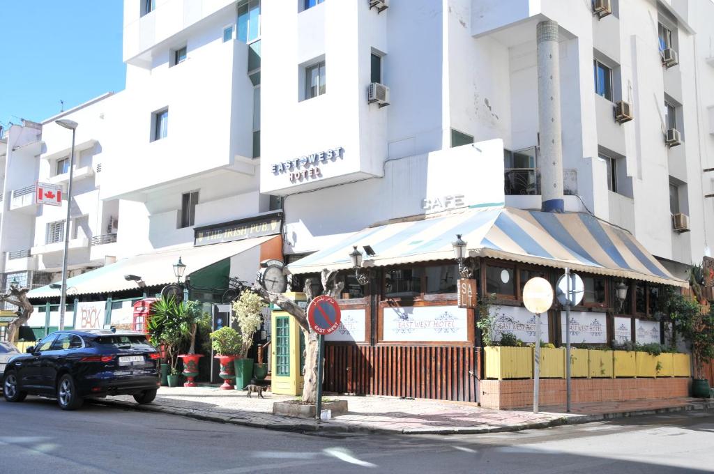 EAST WEST HOTEL, Casablanca