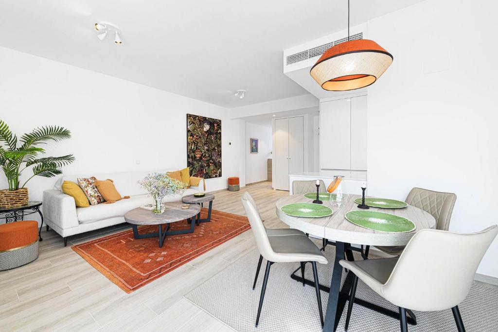 Zambrano Apartment in Malaga by Solaga Holiday Homes - 5