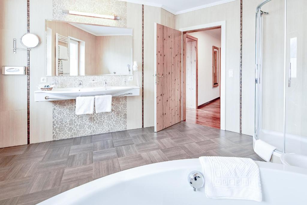 บริการและสิ่งอำนวยความสะดวก