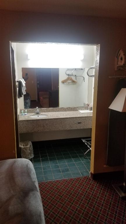 OSU King Bed Hotel Room 110 Booking photo