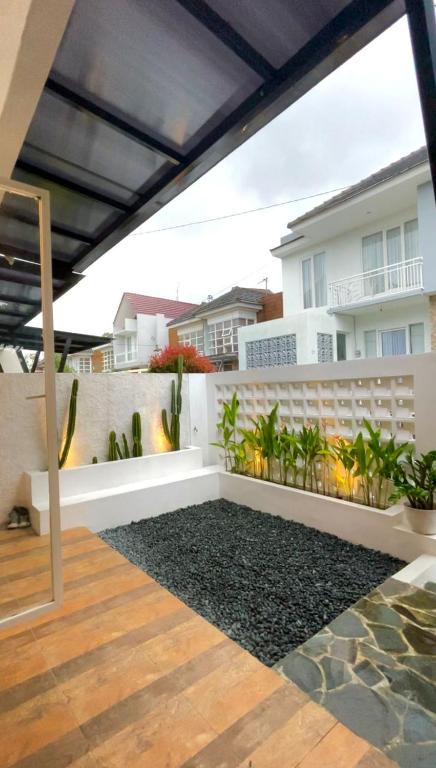 Villa Tiga Dara Batu