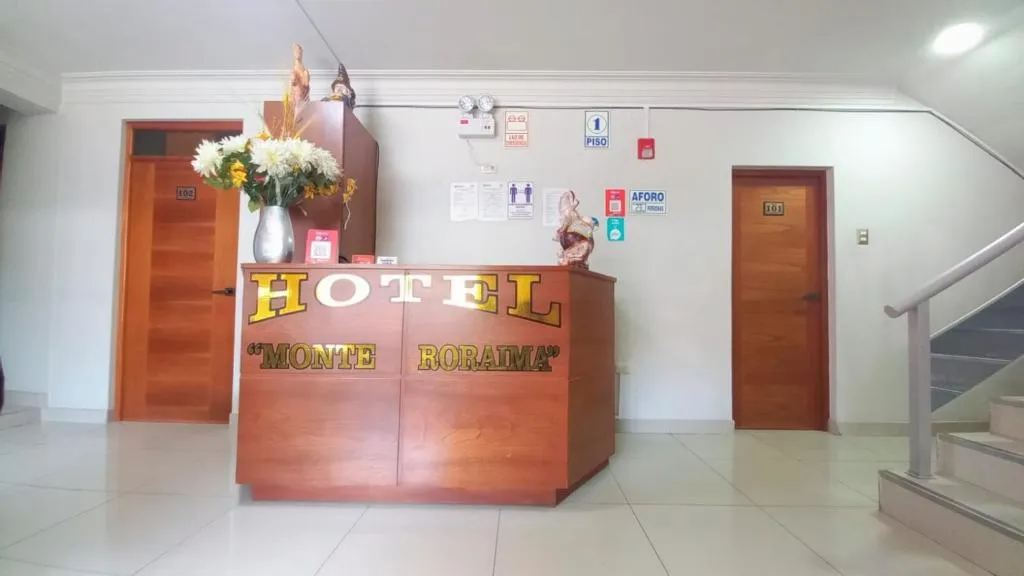 Hotel Monte Roraima, hotel di Huancayo