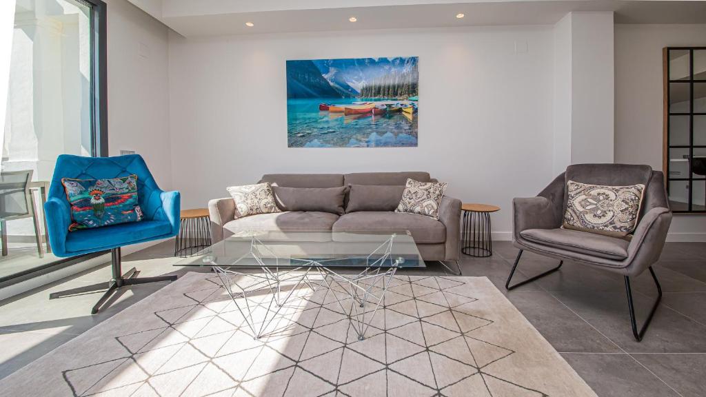 Blue Suites B5-403 - 4