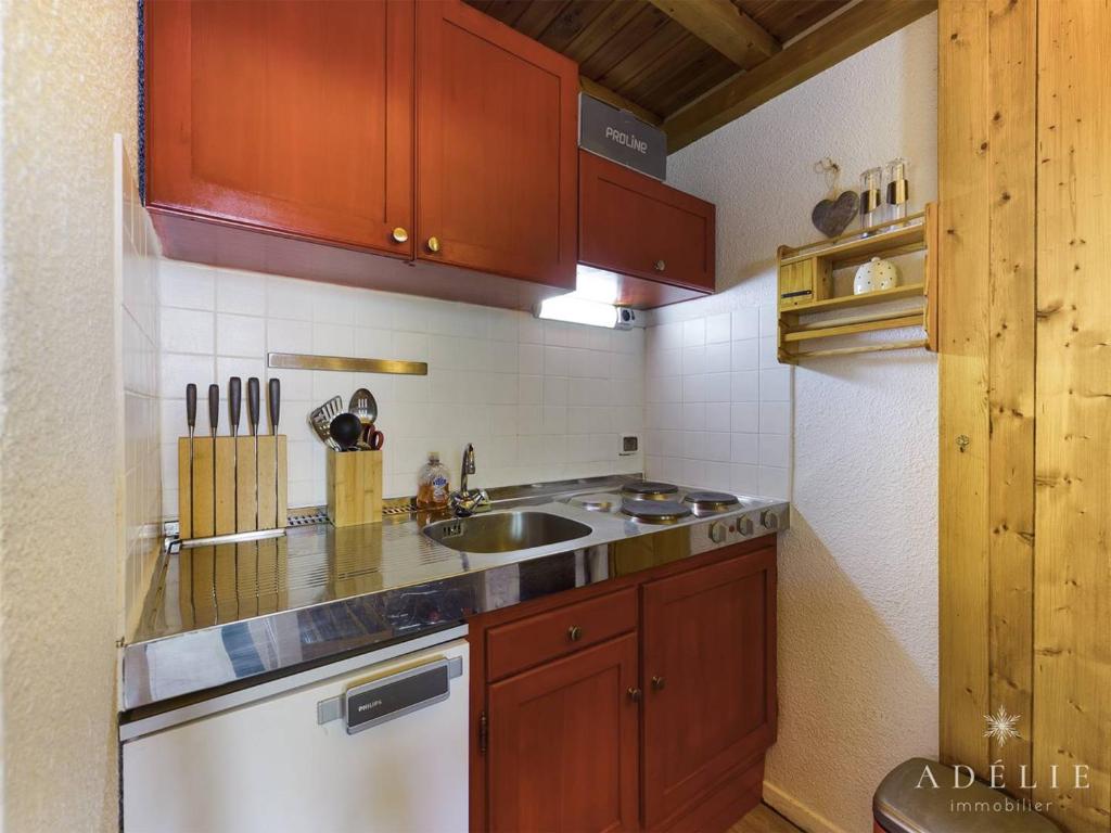 Studio mezzanine rénové 4 pers, balcon, 80m des pistes, proche commerces - Montvalezan - FR-1-398-597 - 3