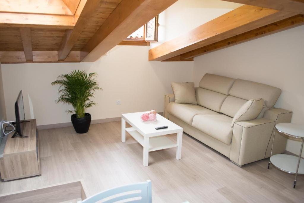 APARTAMENTOS RURALES El Llagar de Cue - 3