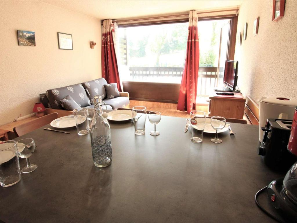 Charmant studio 4 pers avec piscine, proche télécabines et commerces, accès direct ski, La Salle-les-Alpes - 2