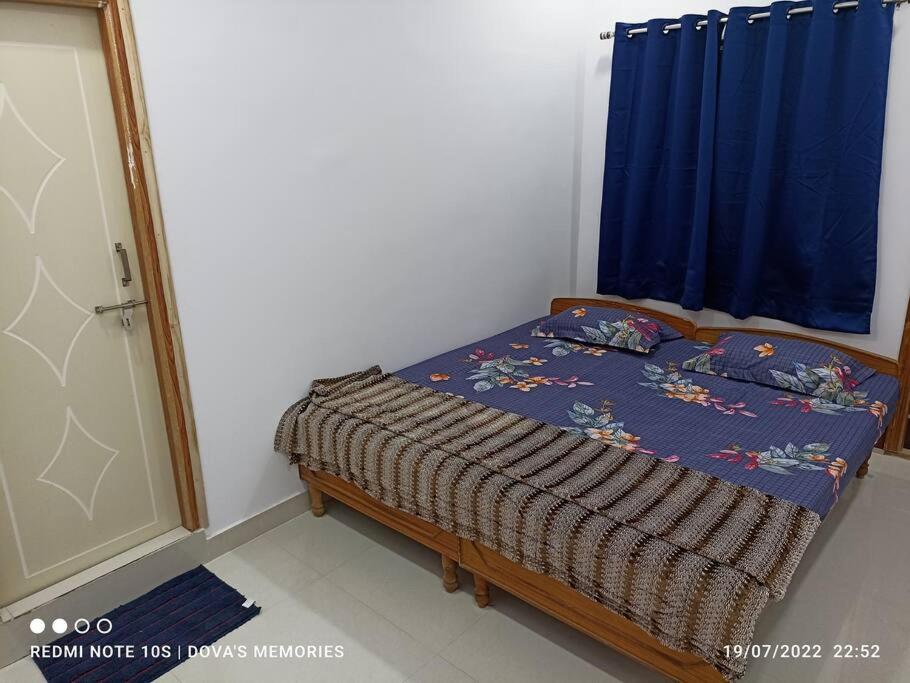 F1- 2 bedroom hill view unit with covered parking photo