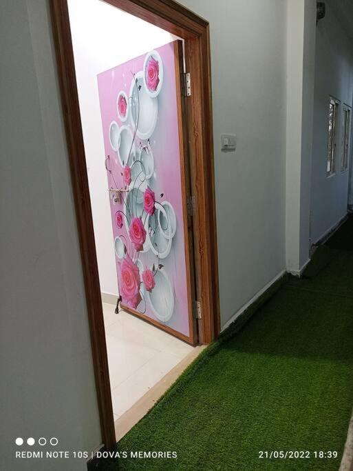 F1- 2 bedroom hill view unit with covered parking photo
