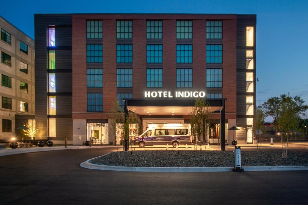Exterior view, Hotel Indigo Madison Downtown By IHG in Madison (WI)