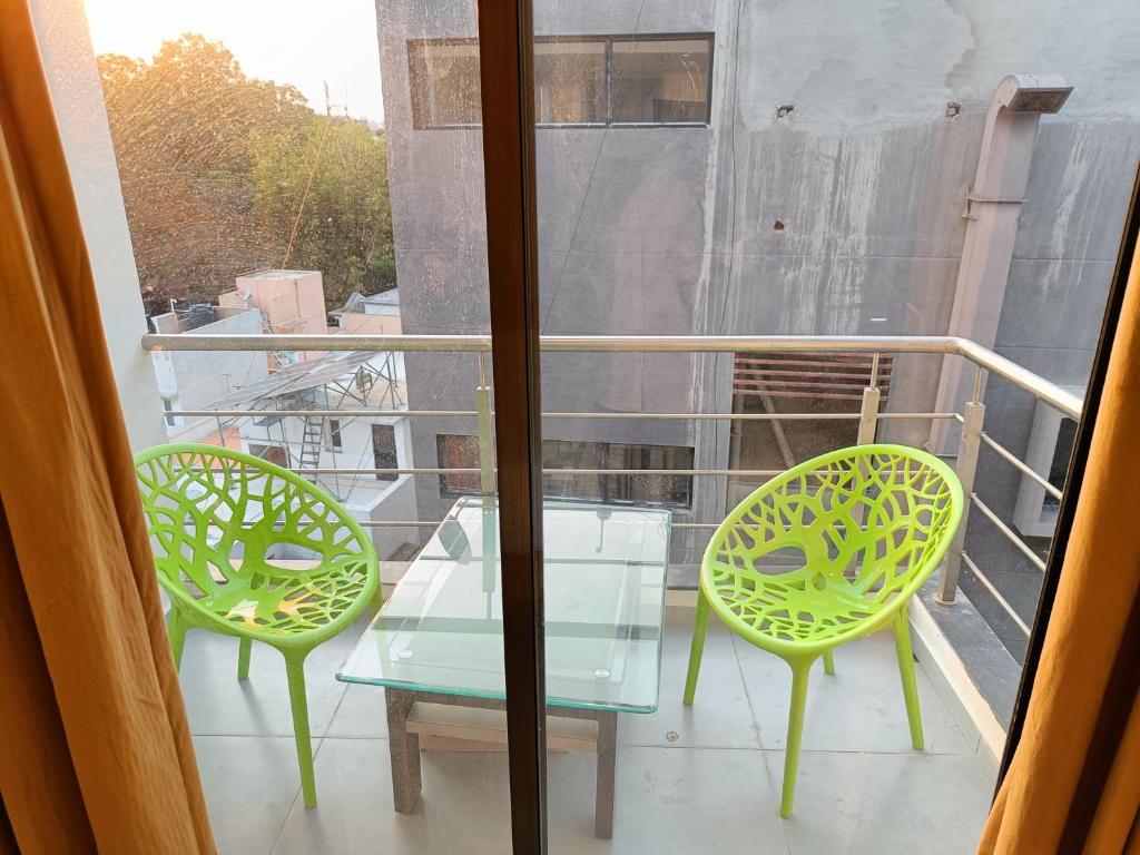 Hotel Lotus photo