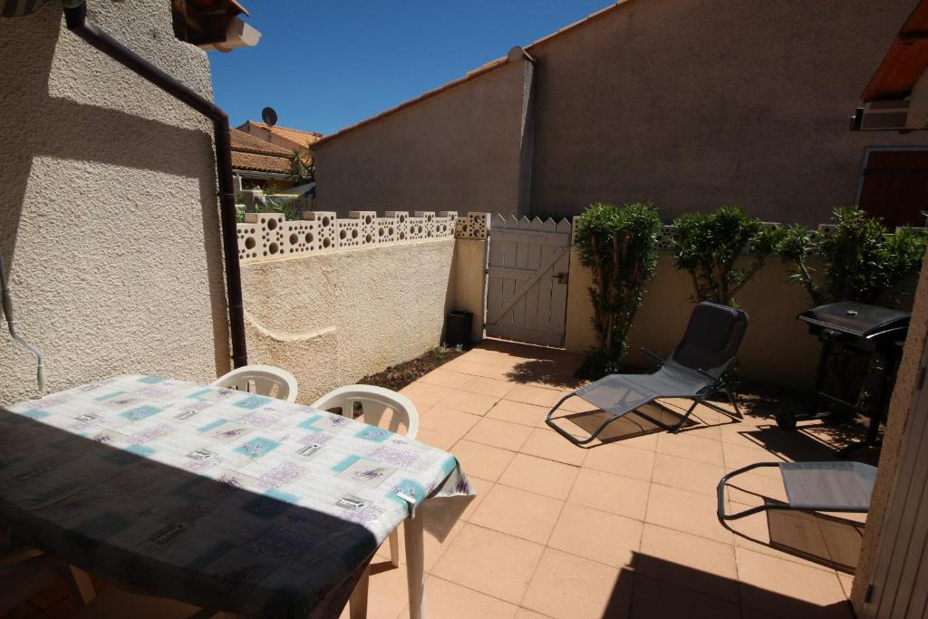 Belle villa 5 couchages terrasse Sud parking dans résidence sécurisée piscine commune 400m de la mer LRJP102 - 2
