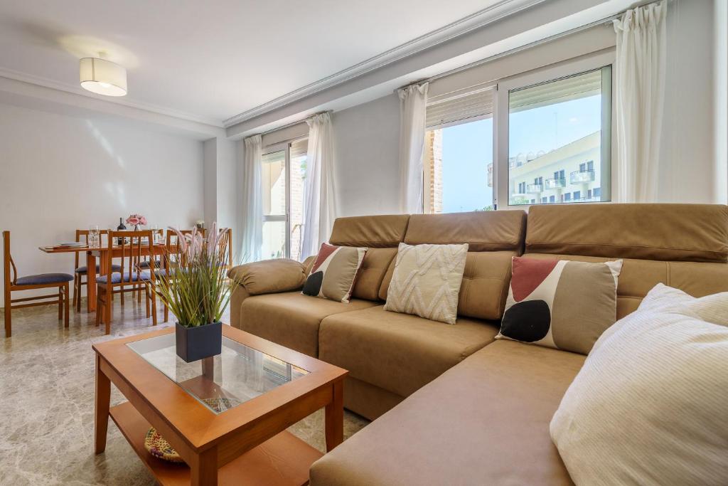 MalagaSuite Torremolinos Lovely & Comfy - 3