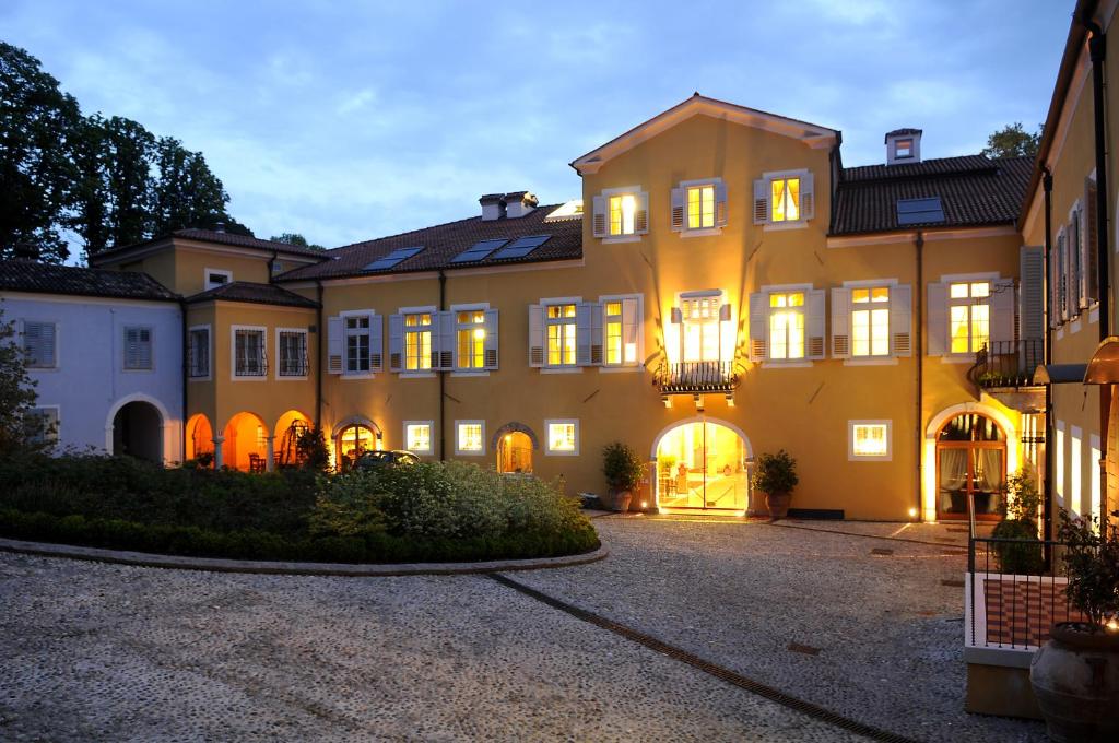 Grand Hotel Entourage - Palazzo Strassoldo photo