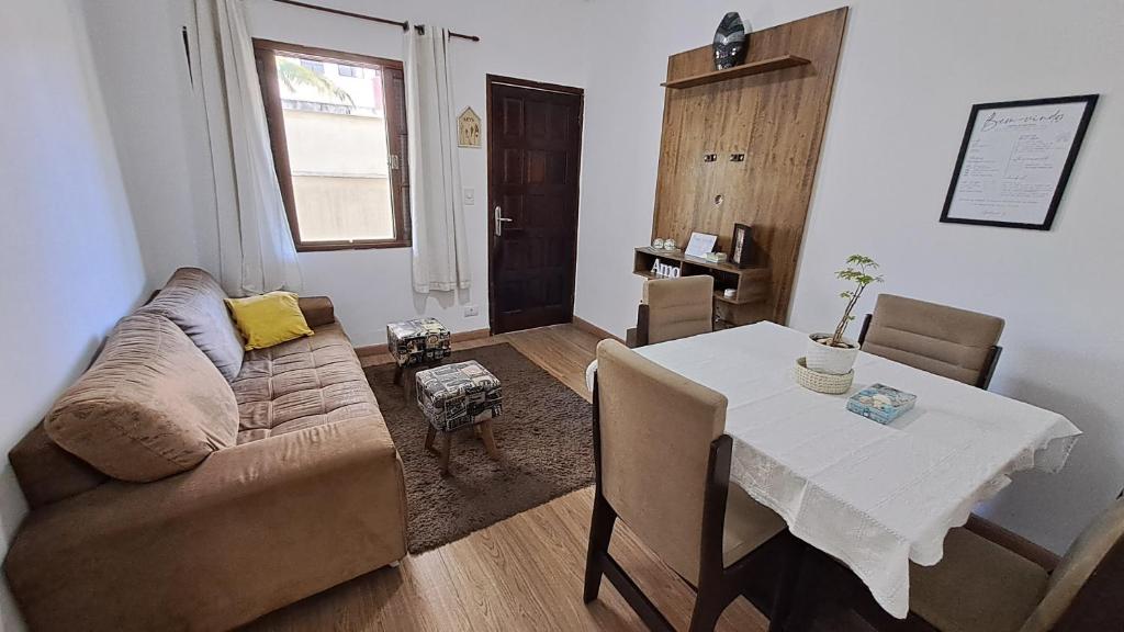 Praia do Tombo - Apto Completo com Garagem, Wi-fi e Ar Condicionado, Guarujá