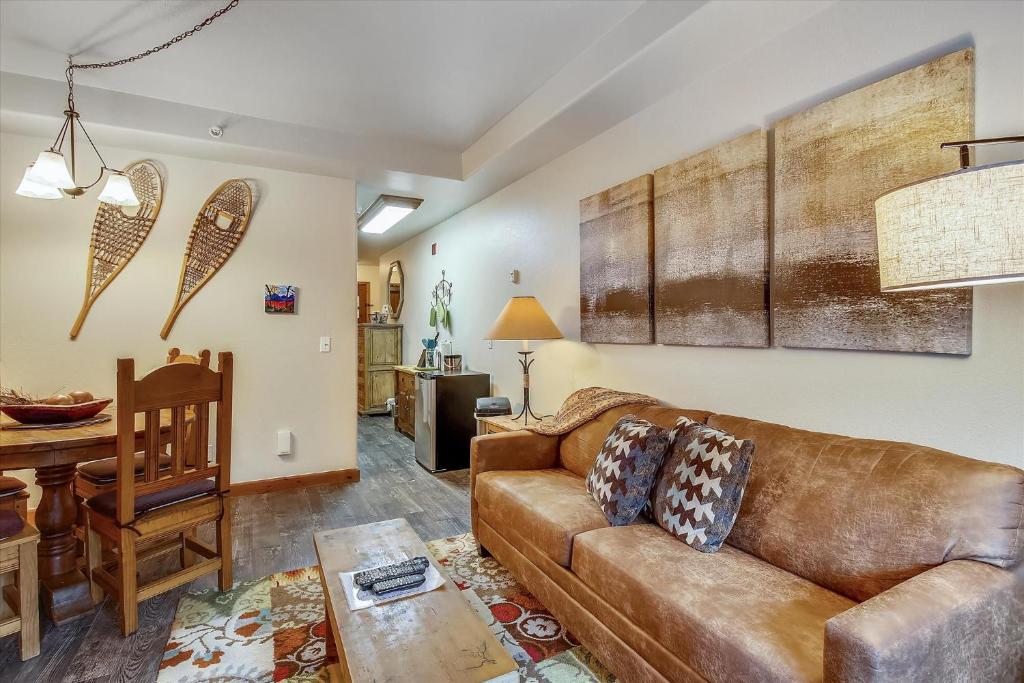 Riverbend 103, Breckenridge