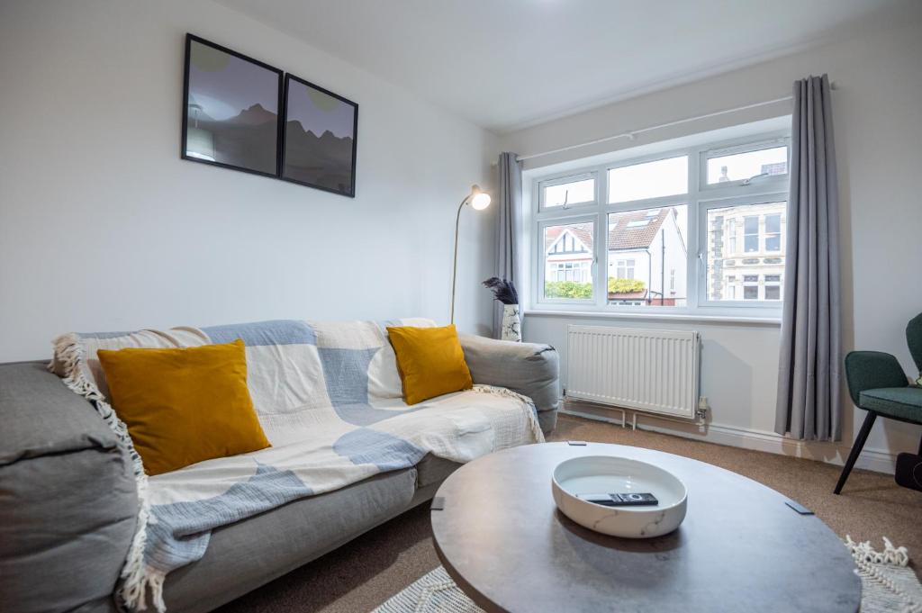 Bristol Short Stays Redland Free Parking! photo