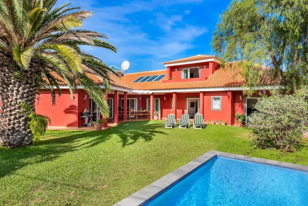 Villa Artigar, garden, swimming pool and bbq. - 2