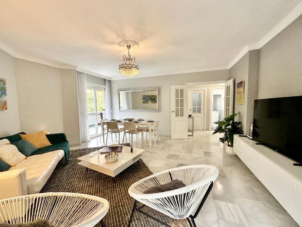 City Center Marbella Apartment - EaW Homes - 5