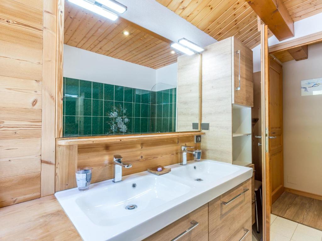 Chalet 4 ch, proche pistes, idéal familles/amis, WIFI - FR-1-437-56 - 5
