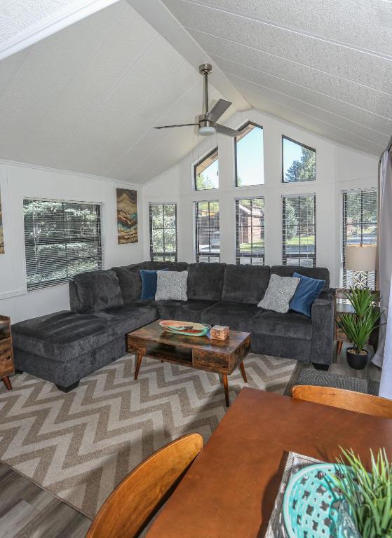 Sun & Snow Chalet Breckenridge, a dog lovers dream!, Breckenridge