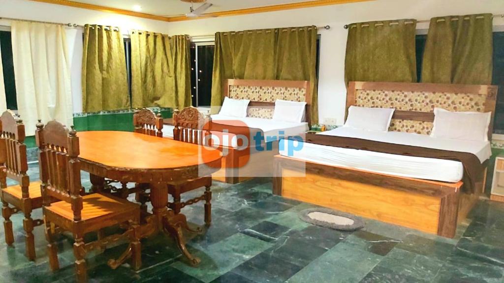 hotel well inn puri photo