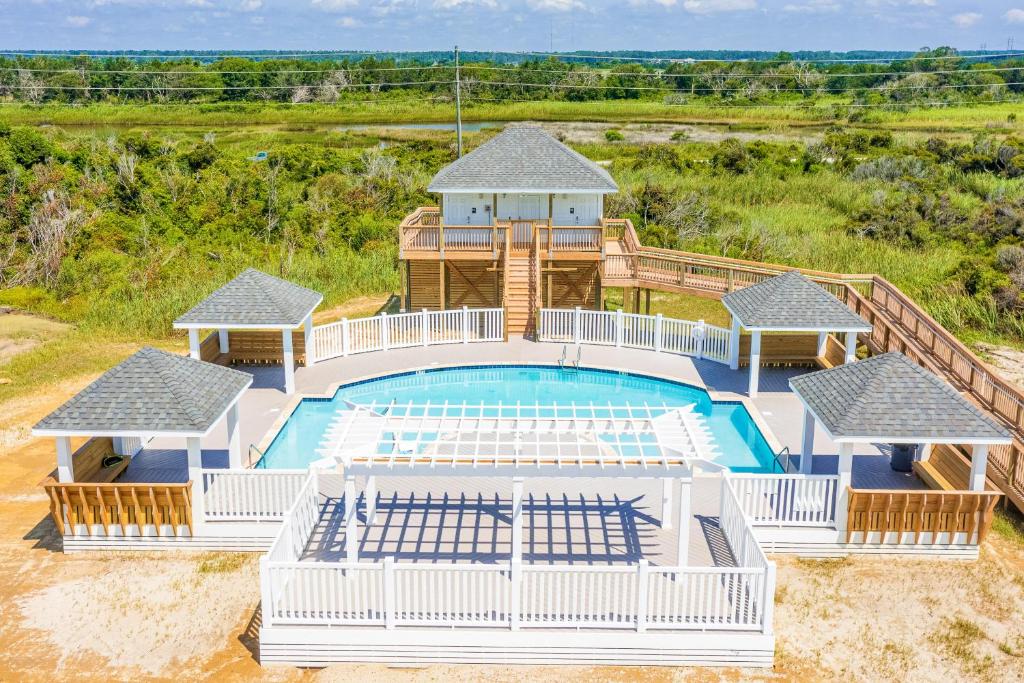 Cosmo's Cabana, North Topsail Beach