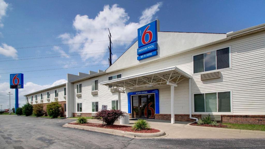 Studio 6 Altoona, IA - Des Moines East — Hotel in Altoona (IA)