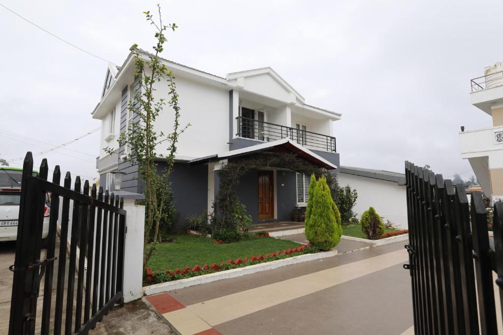 VRB Premium Villa Ooty By Lex Stays photo