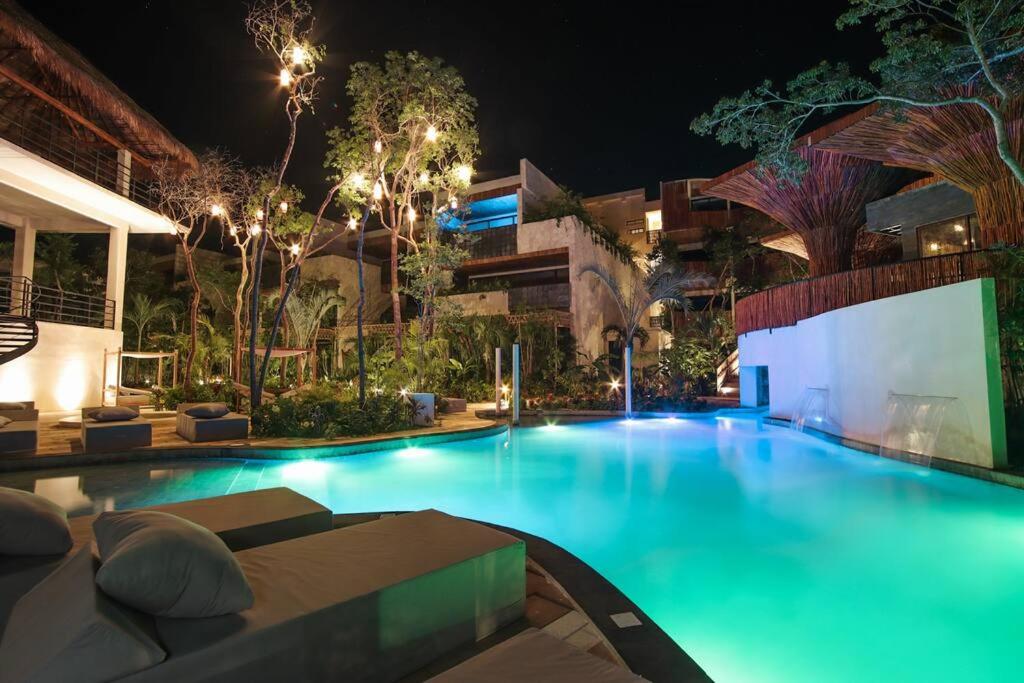 Adora top floor studio/pool/sunset view/temazcal/spa — Hotel in Tulum