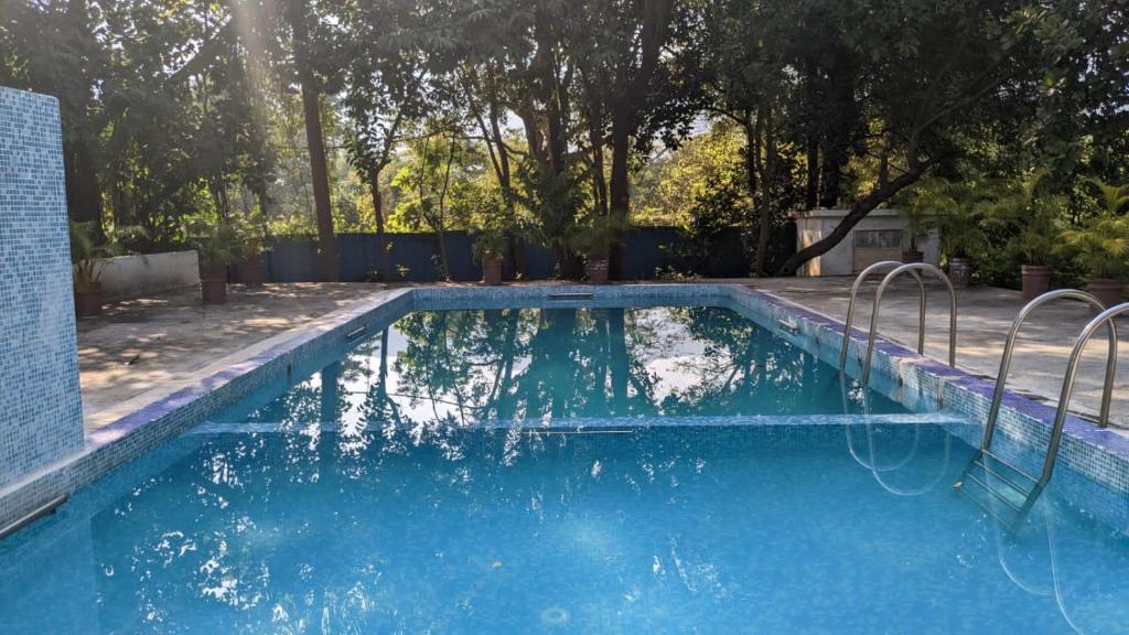 Ivy Maitri Farm 3 Bhk with Private Pool - Badlapur photo