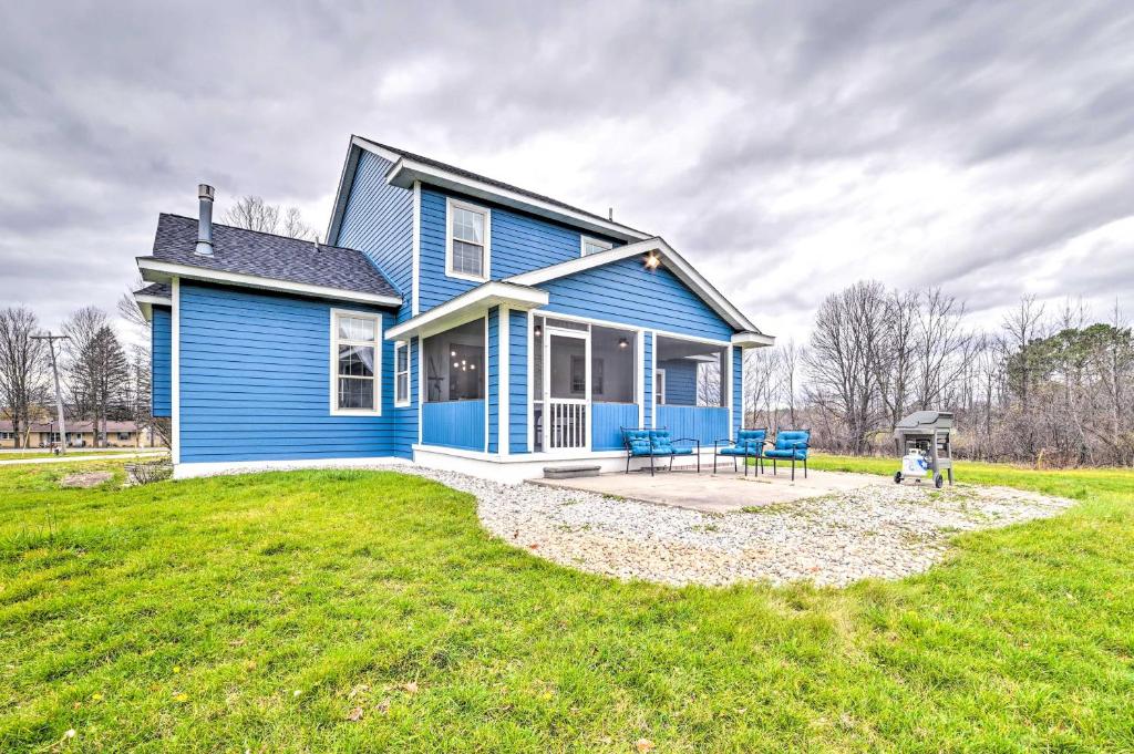 Bellaire Home with Game Room and On-Site Snow Trails!, Bellaire