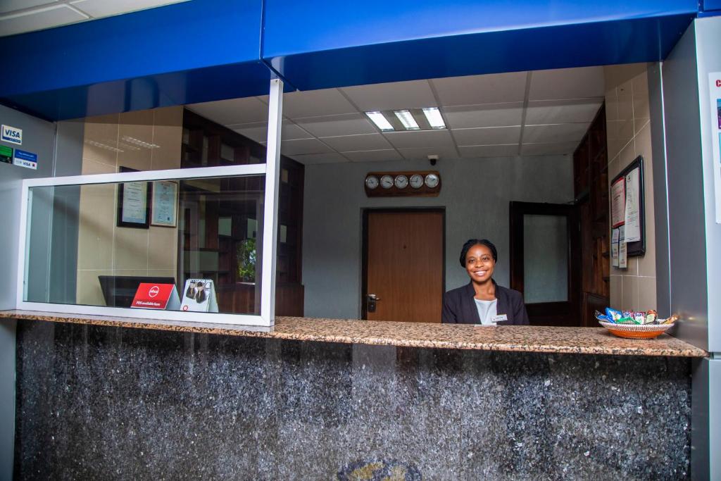 フロント・ロビー