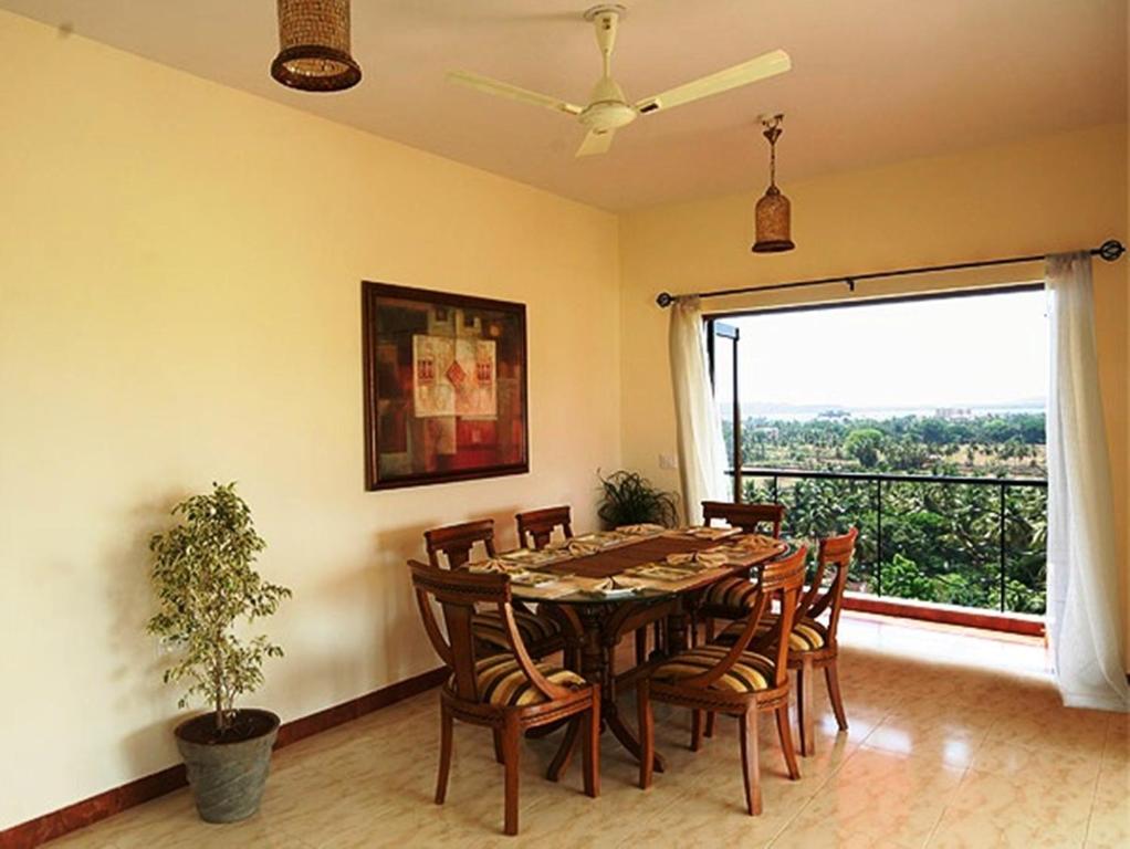 Dona Paula Apartment photo