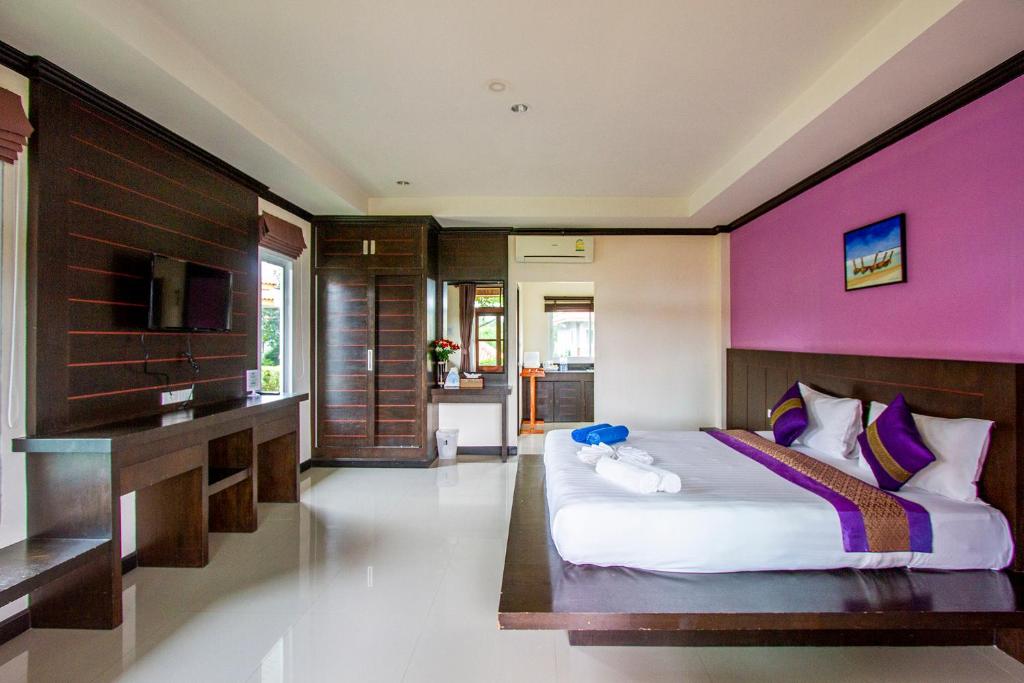 Lanta Lapaya Resort