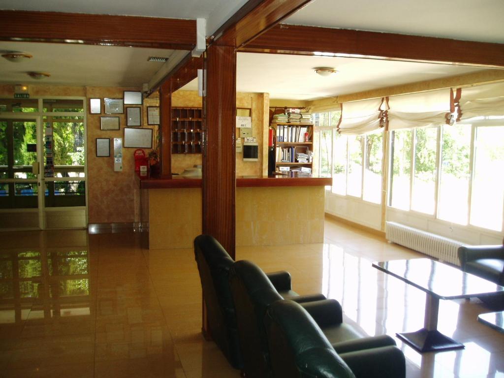 Hotel Manzanares Photo 12