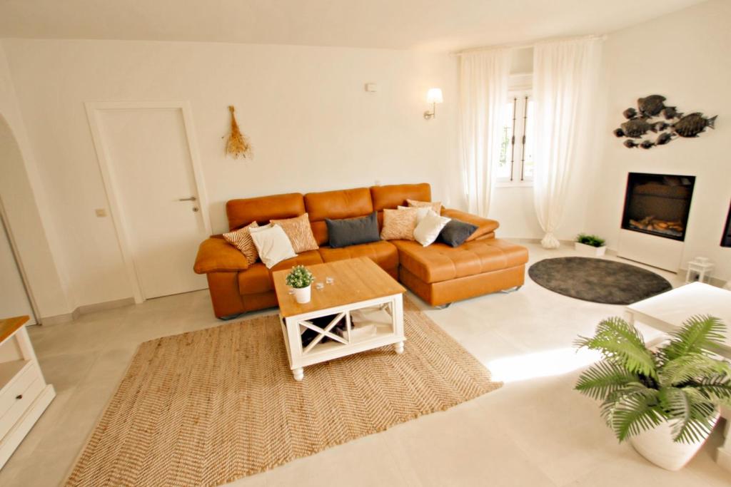 Hija de la Luna - sea view villa with private pool in Benissa - 2
