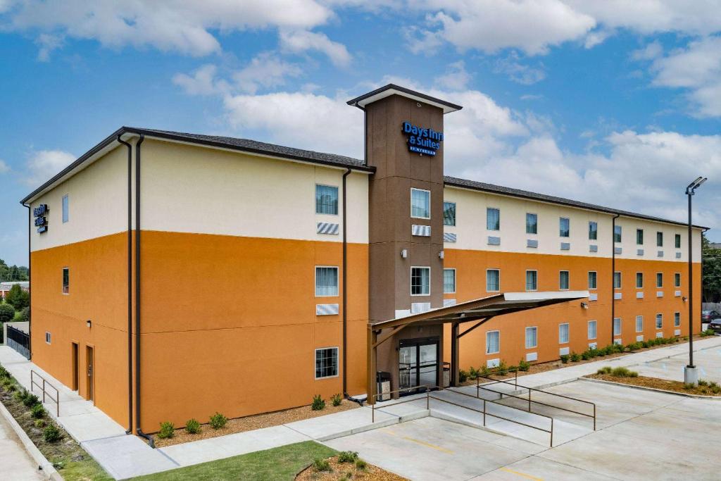 Days Inn & Suites by Wyndham Horn Lake/Memphis Graceland photo