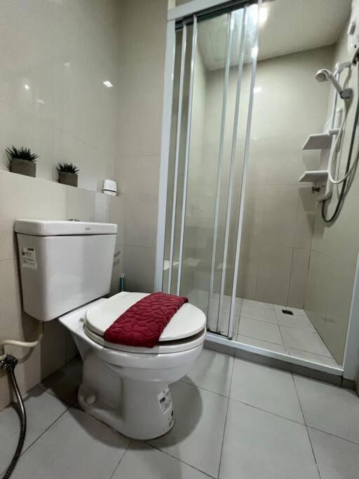 BASE Couple’s Getaway 1 BR With Rooftop Ocean View photo