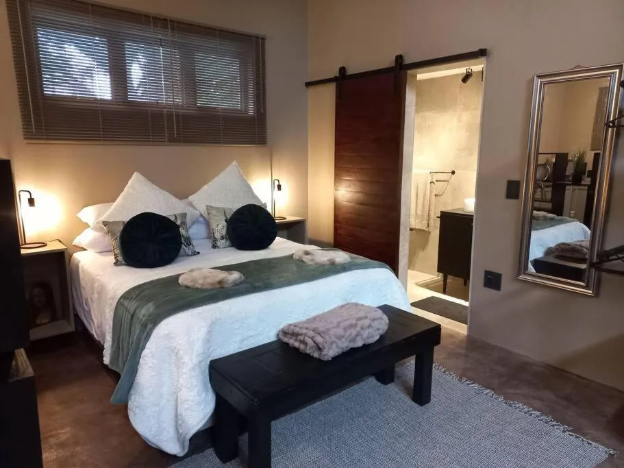 Stacey's Cornerstone Studio Apartment, hotel in Hillcrest