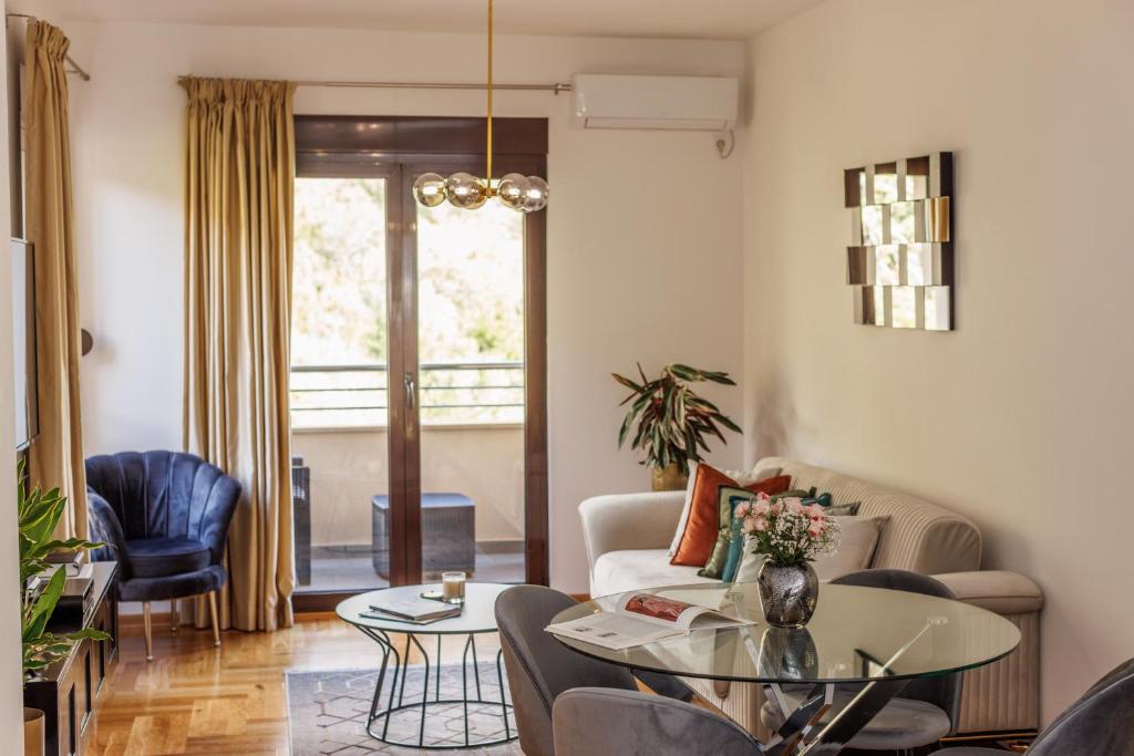 Apartment Poetica Del Mare, Budva, Bečići - 4